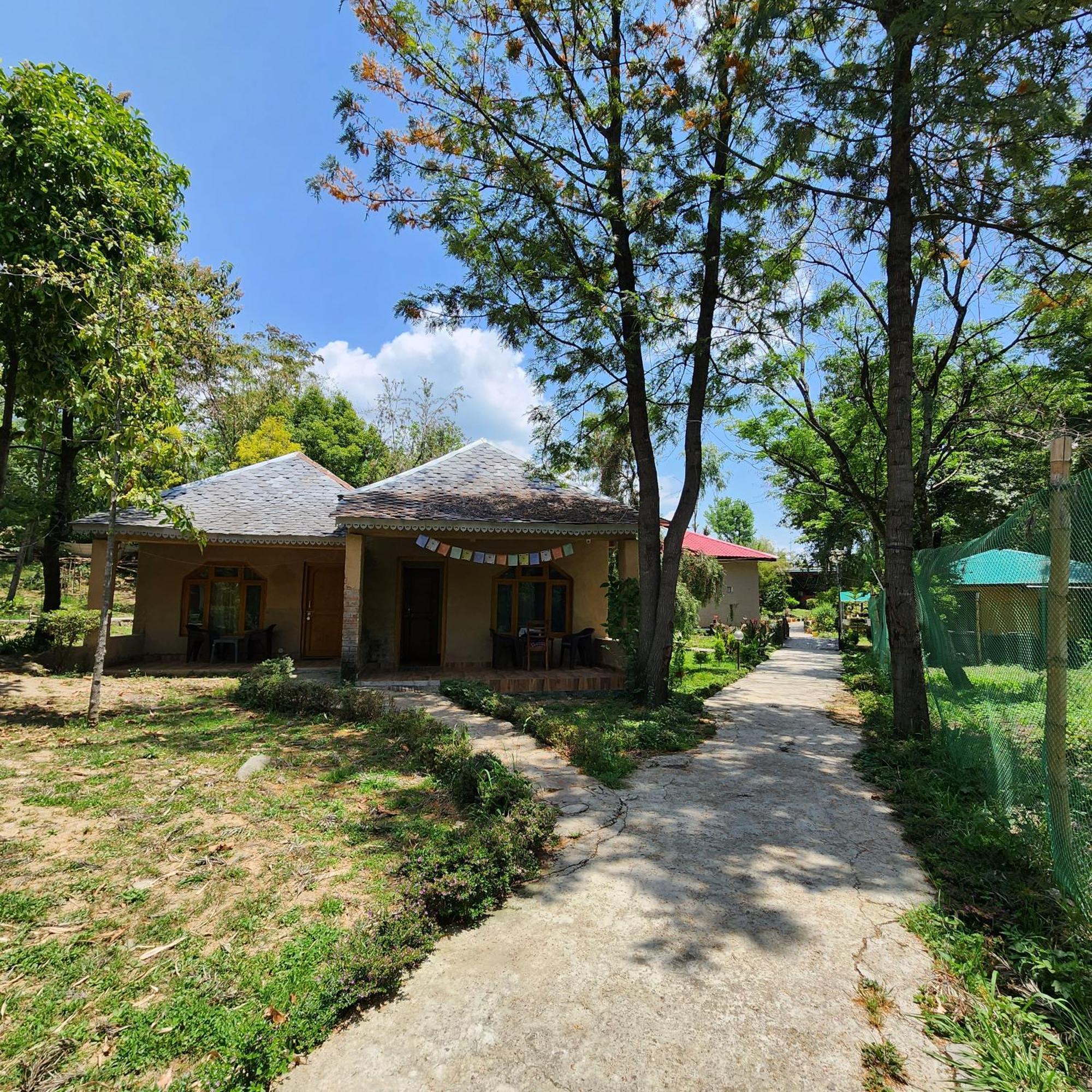 Namlang Resort Bīr Exterior foto