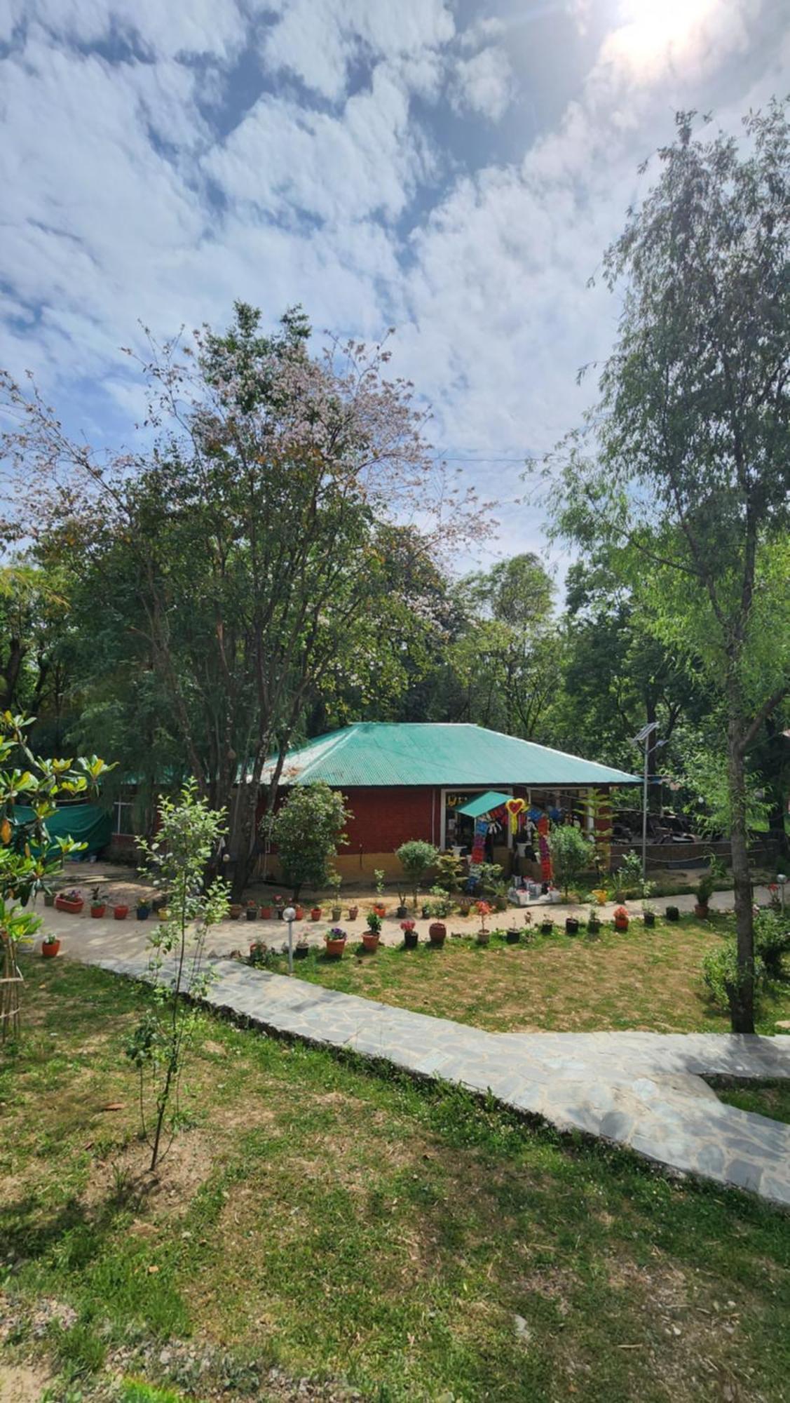 Namlang Resort Bīr Exterior foto
