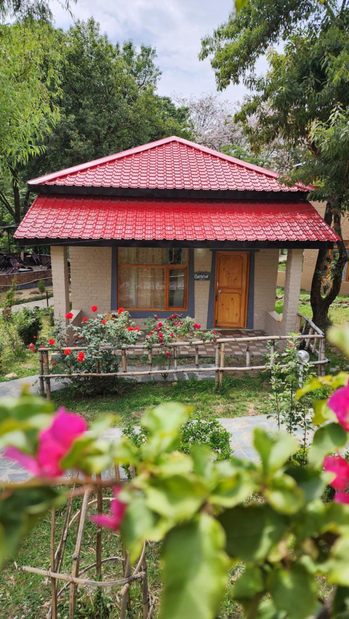 Namlang Resort Bīr Exterior foto